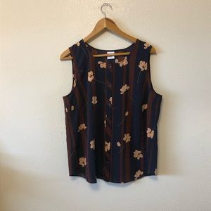 Sweet floral button up tank!